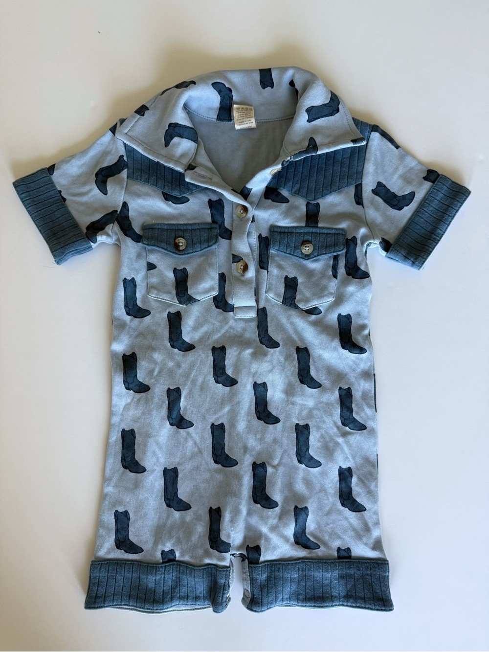 Kate Quinn Organics baby boy shortie romper 18-24 months